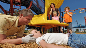 CPR and First Aid Classes | HSI Online